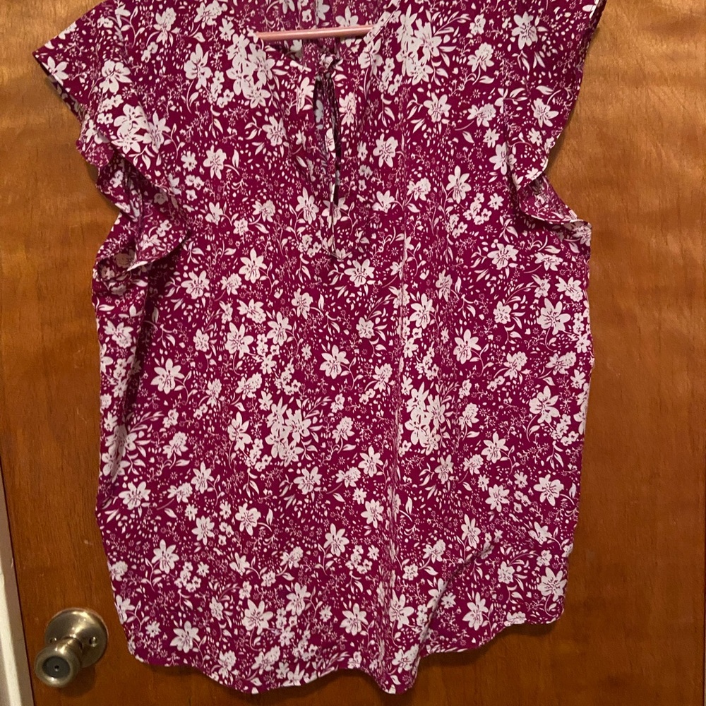 Pkus Size Purple and Cream Floral Top